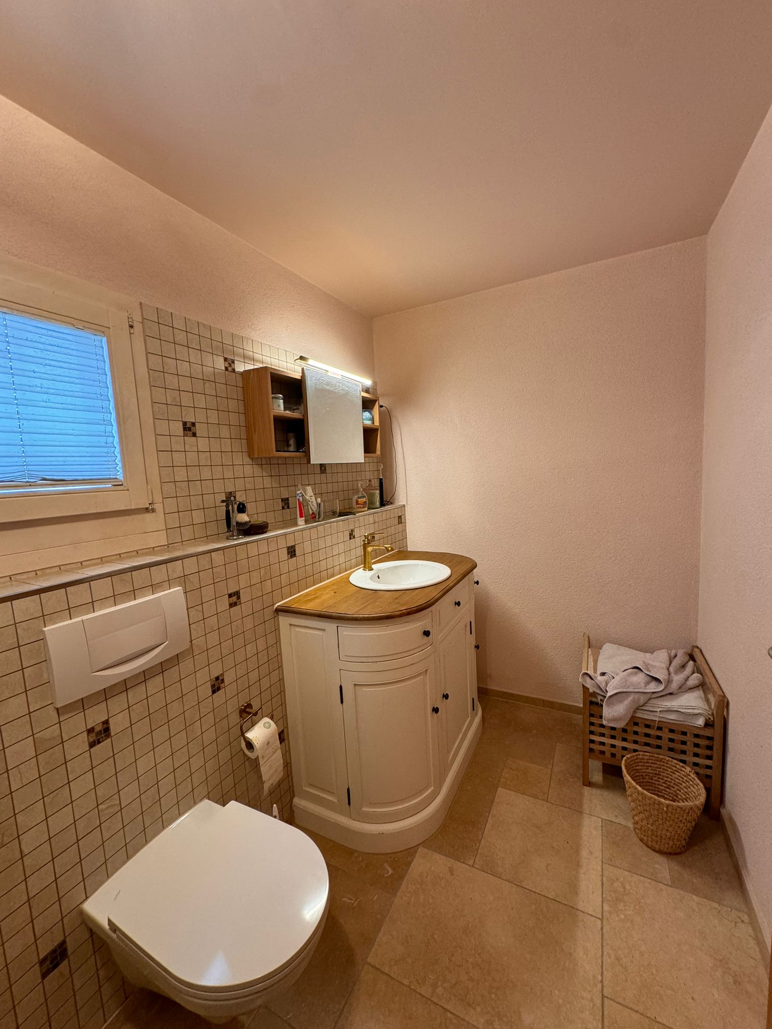 Modernisiertes Badezimmer
